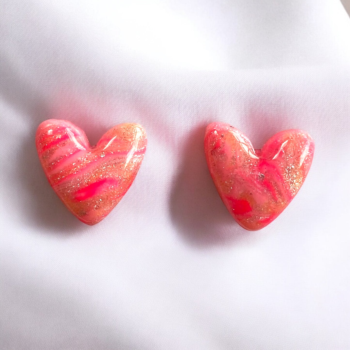 Vibrant Heart - Pink Stud Earrings With Swirl Shimmers