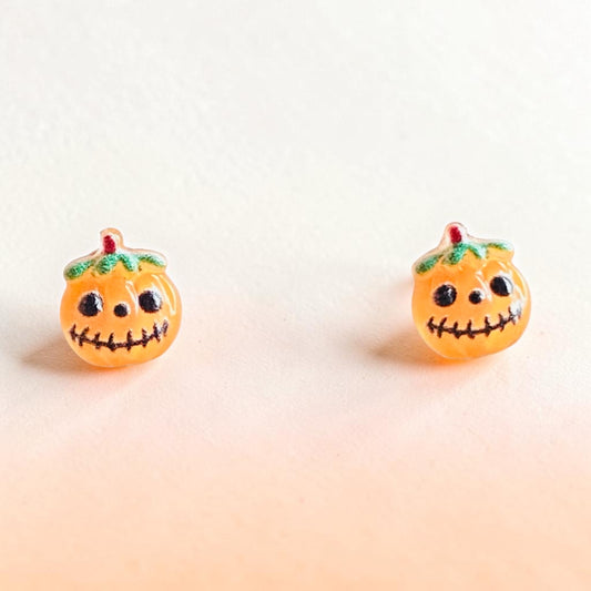 Micro Pumpkin Studs 🎃