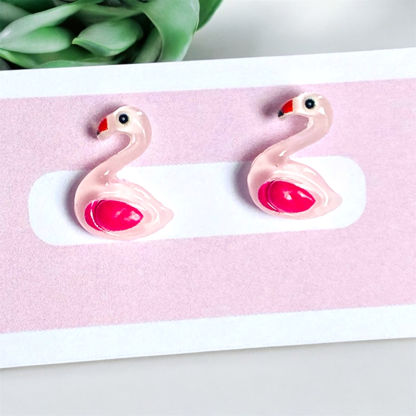 Pink Pals - flamingo stud earrings